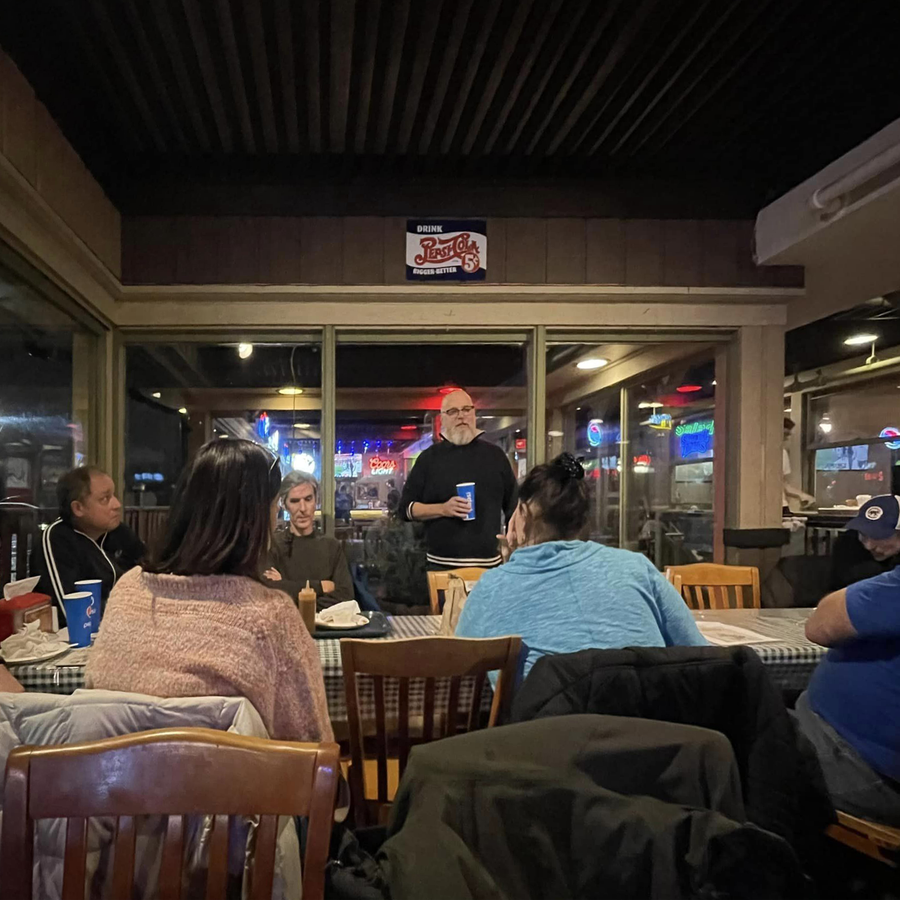 Russell'S Barbecue Elmwood Park Illinois - v364p3b